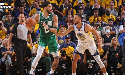 Grant Hill predicts 2022 NBA Finals winner: Celtics or Warriors? I THE HERD,