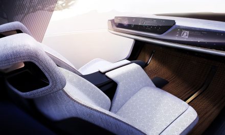 Chrysler’s cockpit concept is a preview of our screen-packed, button-less future