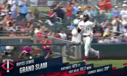 Royce Lewis crushes a GRAND SLAM to bring the Twins within striking distance vs. the Rangers