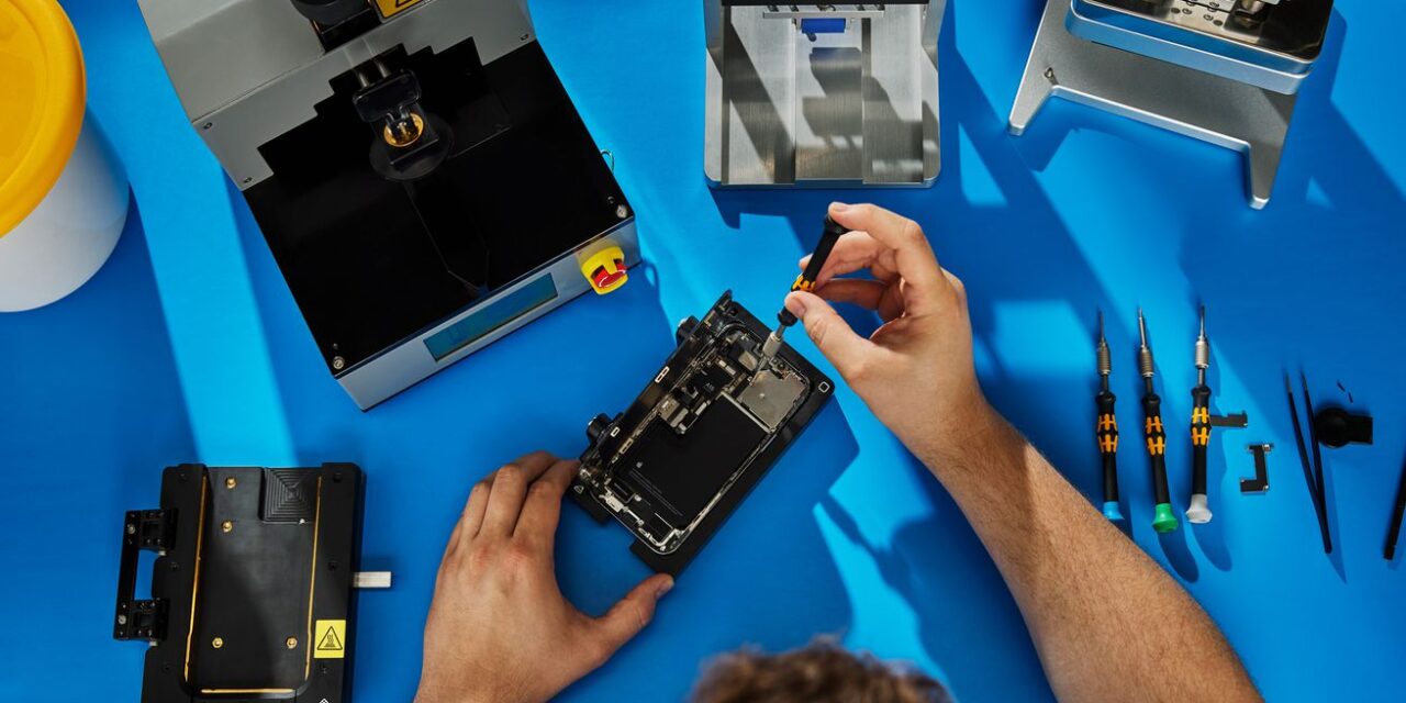 California passes right-to-repair act guaranteeing seven years of parts for your phone